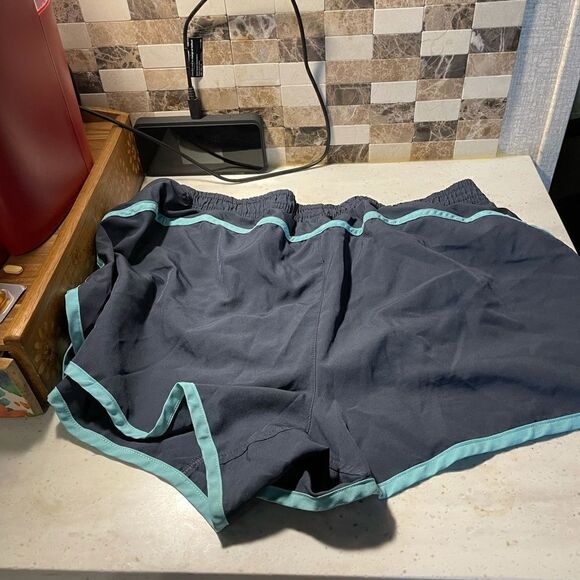 Brooks Shorts  - Picture 4 of 5